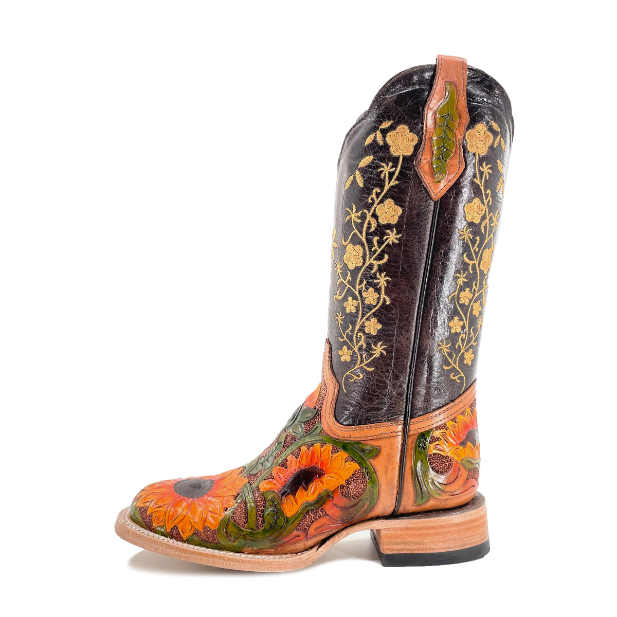 Cowboy boots and on sale sunflowers